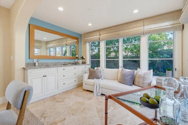 31 Overlook, Newport Coast, CA 92657