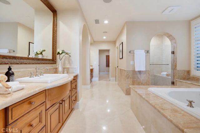 31 Overlook, Newport Coast, CA 92657