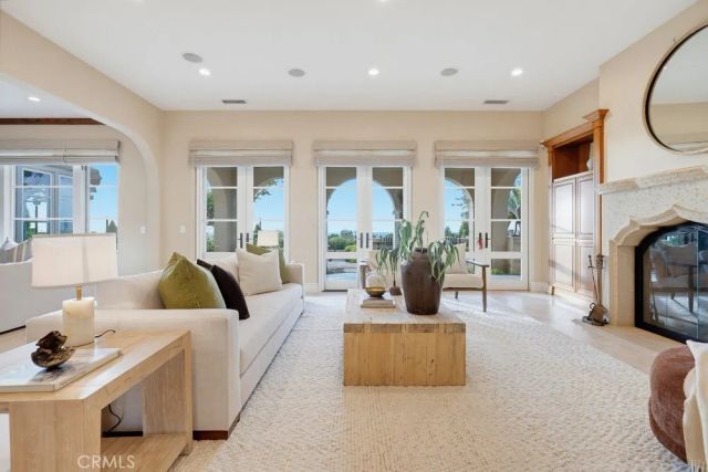 31 Overlook, Newport Coast, CA 92657