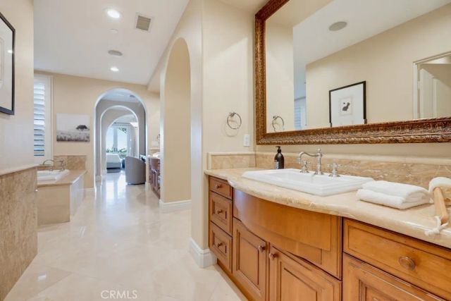 31 Overlook, Newport Coast, CA 92657