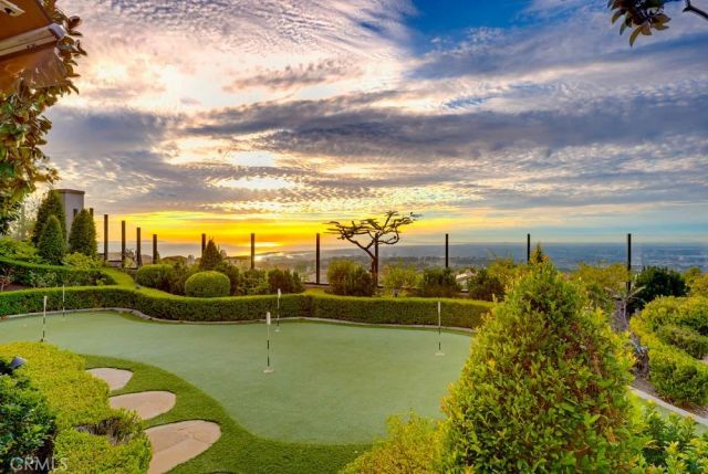 31 Overlook, Newport Coast, CA 92657