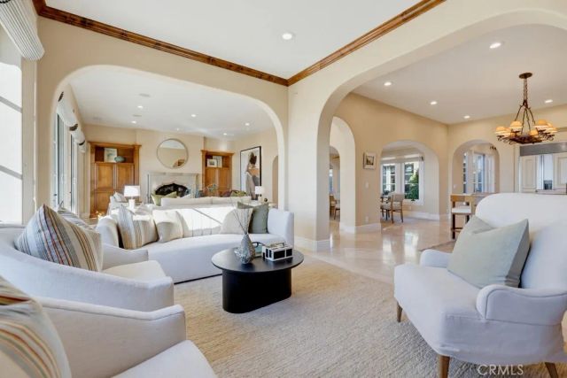 31 Overlook, Newport Coast, CA 92657