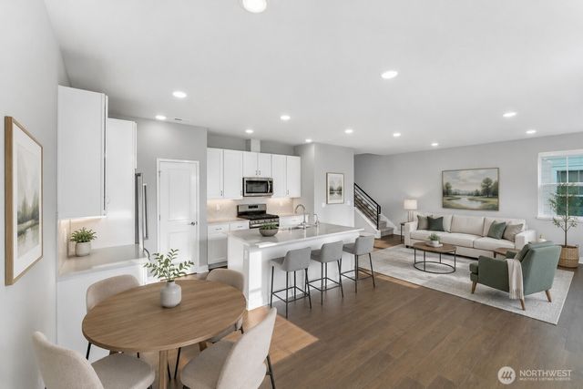 14176 SE 153rd Place, Renton, WA 98058