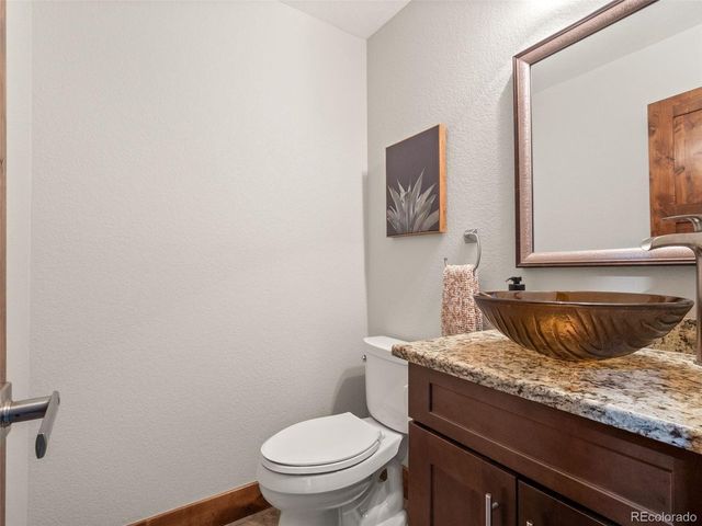 661 Trailside Dr, Golden, CO 80401