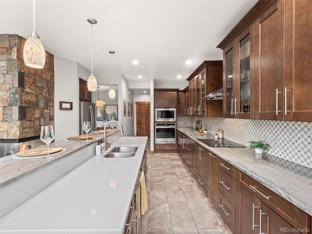 661 Trailside Dr, Golden, CO 80401