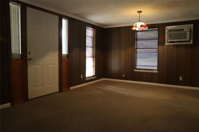 6106 Felix Ave, Austin, TX 78741