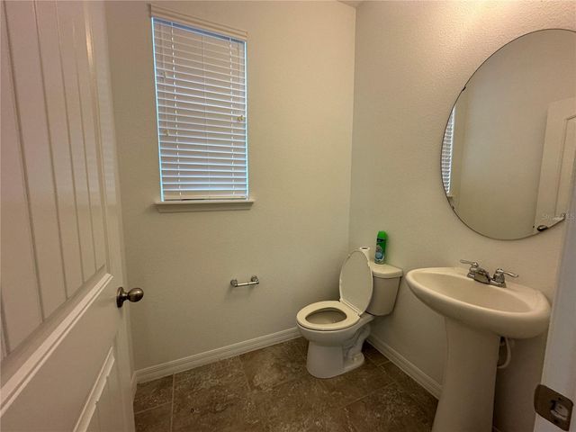 2445 BEACON LANDING CIRCLE, Orlando, FL 32824