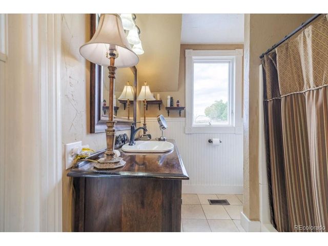213 Cheyenne St, Kiowa, CO 80117