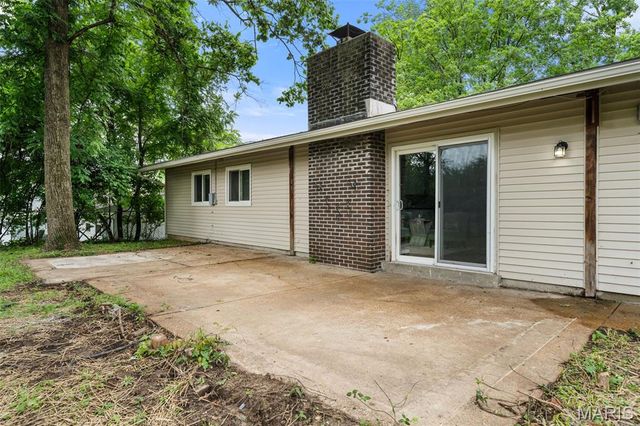 1646 Pepperwood Drive, St Louis, MO 63146