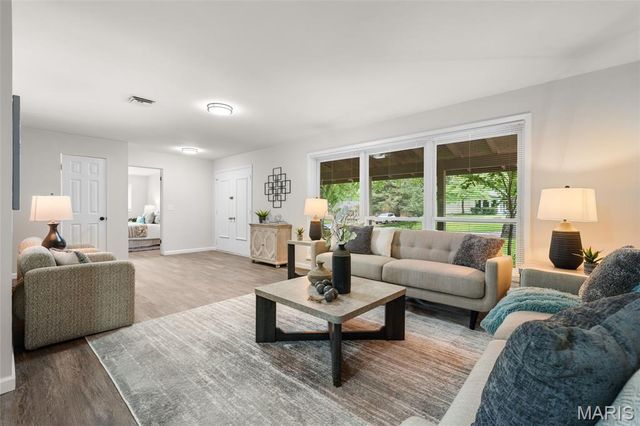 1646 Pepperwood Drive, St Louis, MO 63146