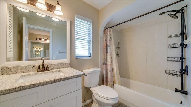 1128 SE 29TH TERRACE, Cape Coral, FL 33904