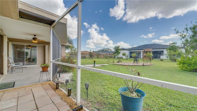 1128 SE 29TH TERRACE, Cape Coral, FL 33904