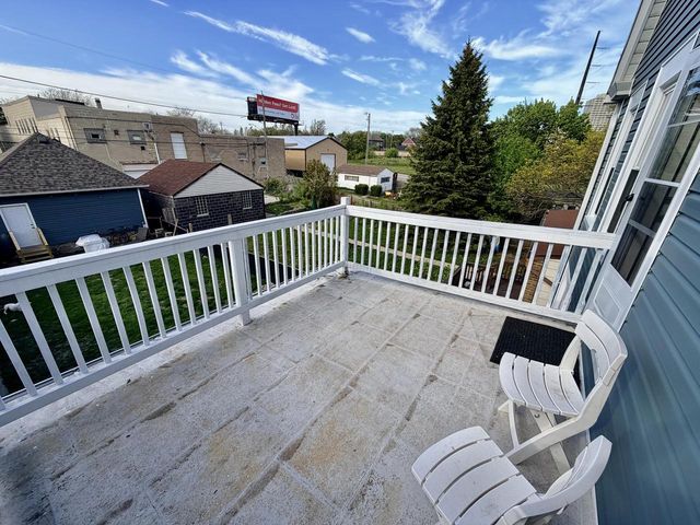 1216 Russell AVENUE, Milwaukee, WI 53207