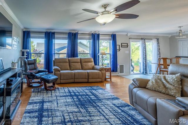 302 America Street, Wentzville, MO 63385