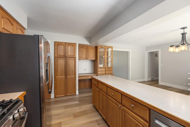 6914 Brooklyn Avenue, Grand Rapids, MI 49508