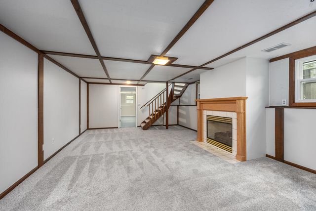 6914 Brooklyn Avenue, Grand Rapids, MI 49508