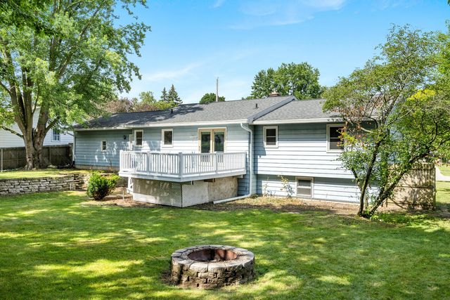 6914 Brooklyn Avenue, Grand Rapids, MI 49508