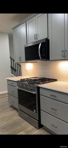 1360 Addison Circle, Commerce Twp, MI 48390