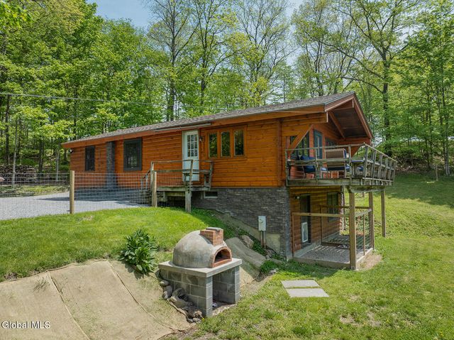 130 McMillan Road, Cambridge, NY 12816