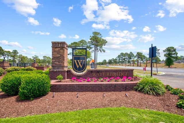 3238 Moss Bridge Ln., Myrtle Beach, SC 29579