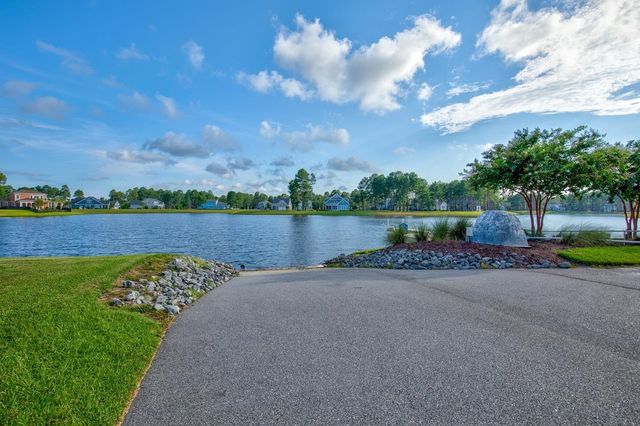 3238 Moss Bridge Ln., Myrtle Beach, SC 29579