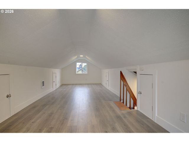 1923 G St, Washougal, WA 98671