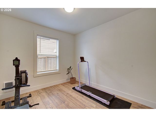 1923 G St, Washougal, WA 98671