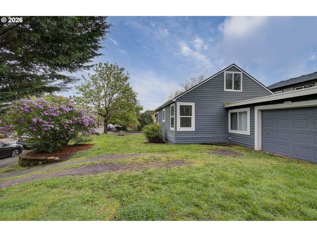 1923 G St, Washougal, WA 98671