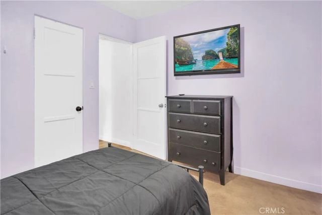 1343 N Whitnall Hwy, Burbank, CA 91505