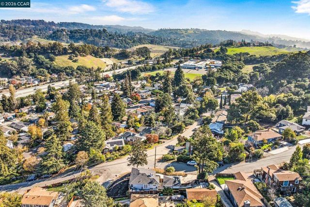 3649 3649 Shone Ave, Oakland, CA 94605