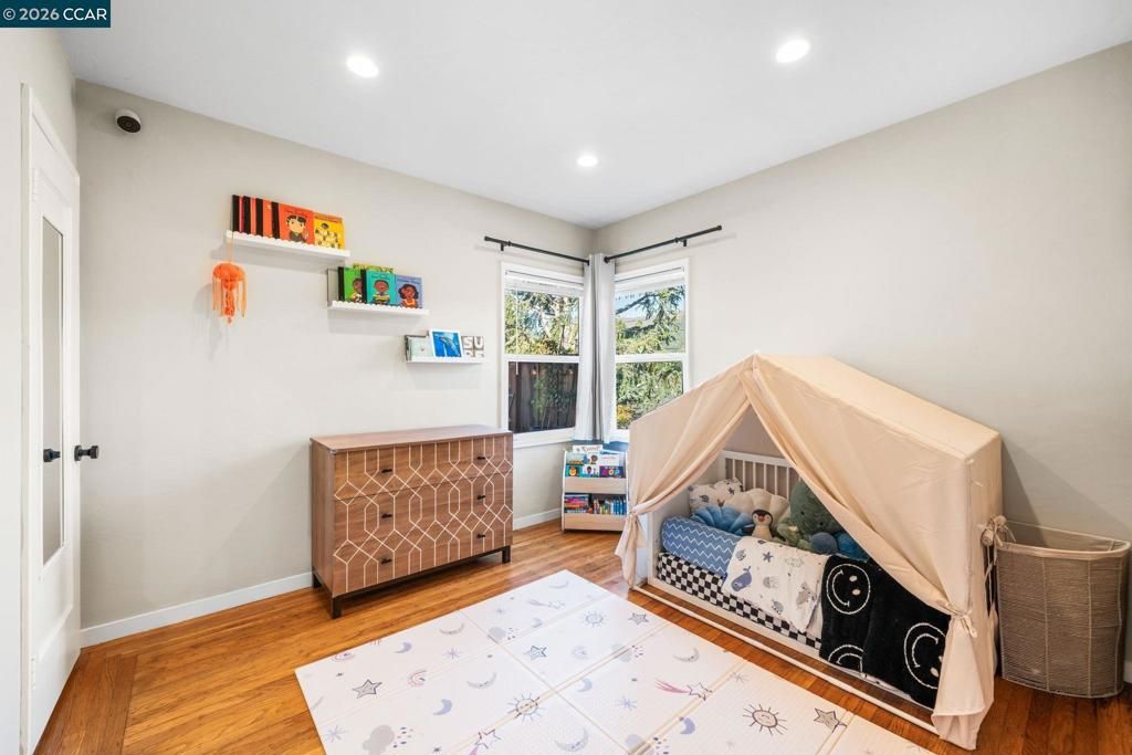 Image 11 of property listing at 3649 3649 Shone Ave, Oakland, CA 94605