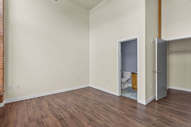 146 Court St 103, Brockton, MA 02302