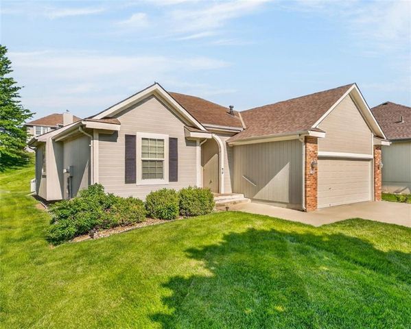 7212 N Lawn Avenue, Kansas City, MO 64119