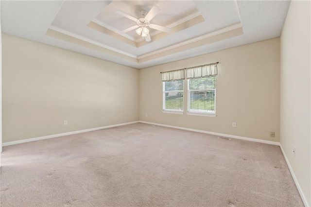 7212 N Lawn Avenue, Kansas City, MO 64119