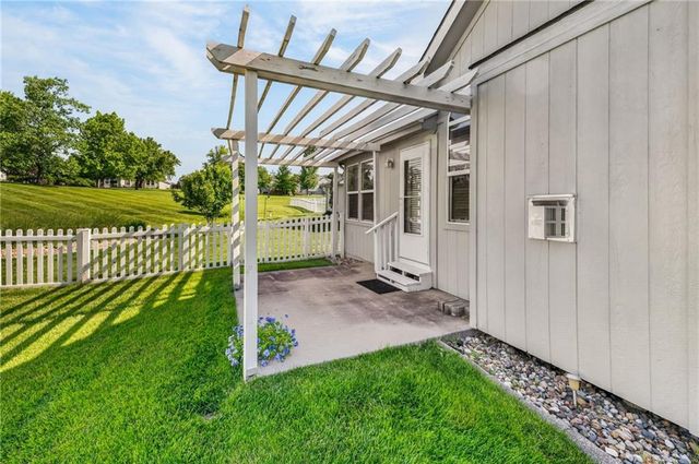 7212 N Lawn Avenue, Kansas City, MO 64119