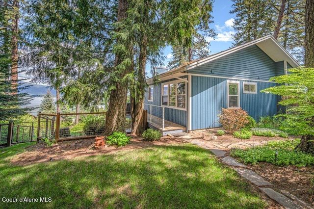 16 Hawkins RD, Sagle, ID 83860