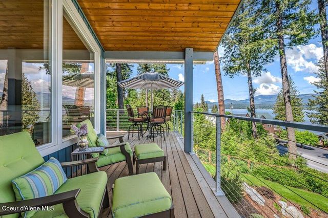 16 Hawkins RD, Sagle, ID 83860
