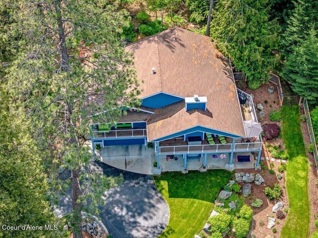 16 Hawkins RD, Sagle, ID 83860