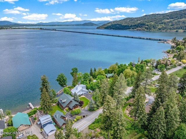 16 Hawkins RD, Sagle, ID 83860