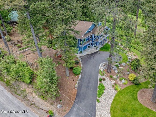 16 Hawkins RD, Sagle, ID 83860