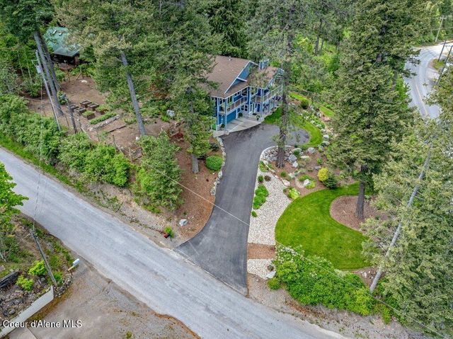16 Hawkins RD, Sagle, ID 83860