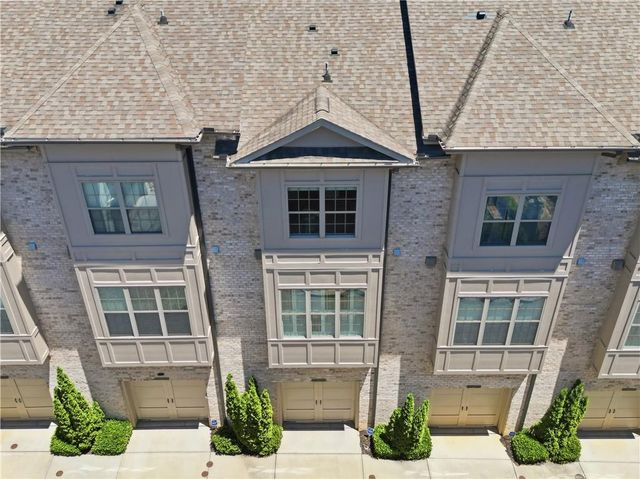 615 Broadview Place NE, Atlanta, GA 30324