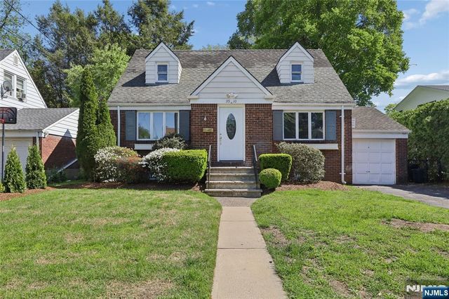 35-10 Ferry Heights, Fair Lawn, NJ 07410