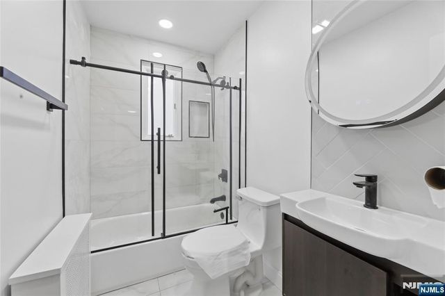 35-10 Ferry Heights, Fair Lawn, NJ 07410