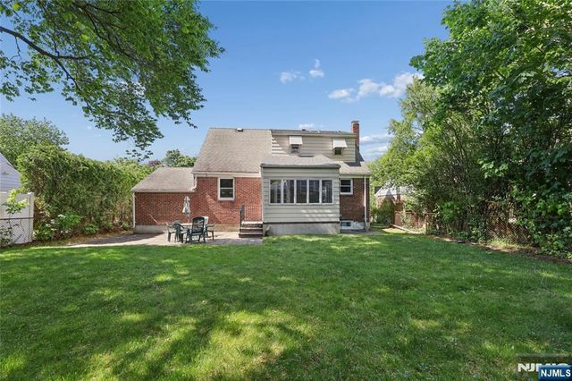 35-10 Ferry Heights, Fair Lawn, NJ 07410