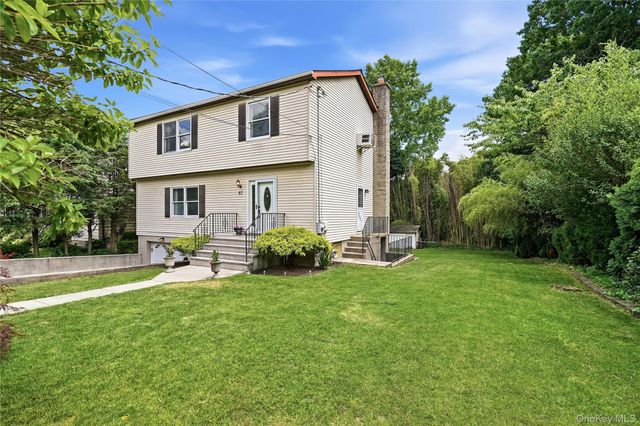 67 Sherwood Drive, Larchmont, NY 10538