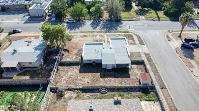 4113 ROXBURY Drive, El Paso, TX 79922
