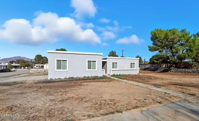 4113 ROXBURY Drive, El Paso, TX 79922