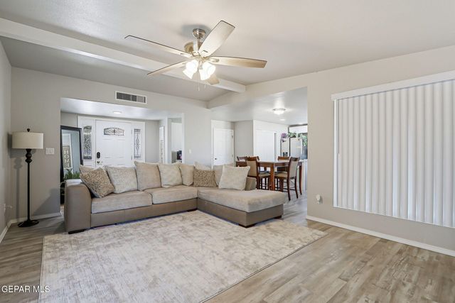 4113 ROXBURY Drive, El Paso, TX 79922