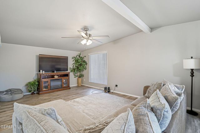 4113 ROXBURY Drive, El Paso, TX 79922